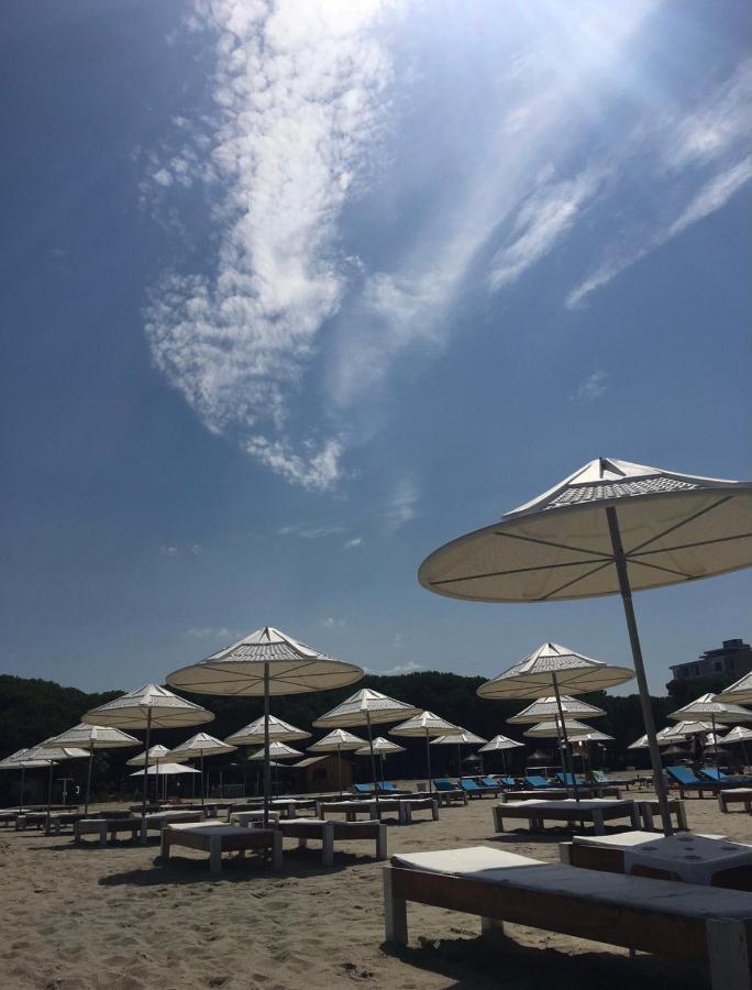 Promo Price September - Home By The Sea 1 Min From The Beach 골렘 외부 사진