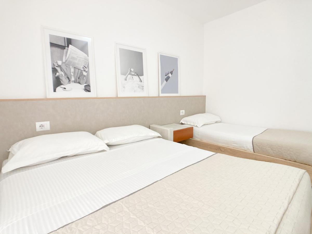 Promo Price September - Home By The Sea 1 Min From The Beach 골렘 외부 사진