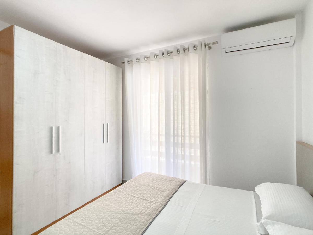 Promo Price September - Home By The Sea 1 Min From The Beach 골렘 외부 사진